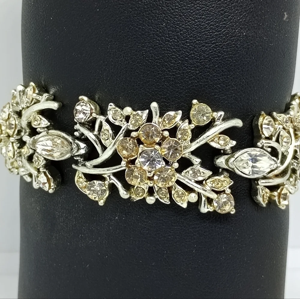 * vintage signed Coro wide clear rhinestones flowers bracelet